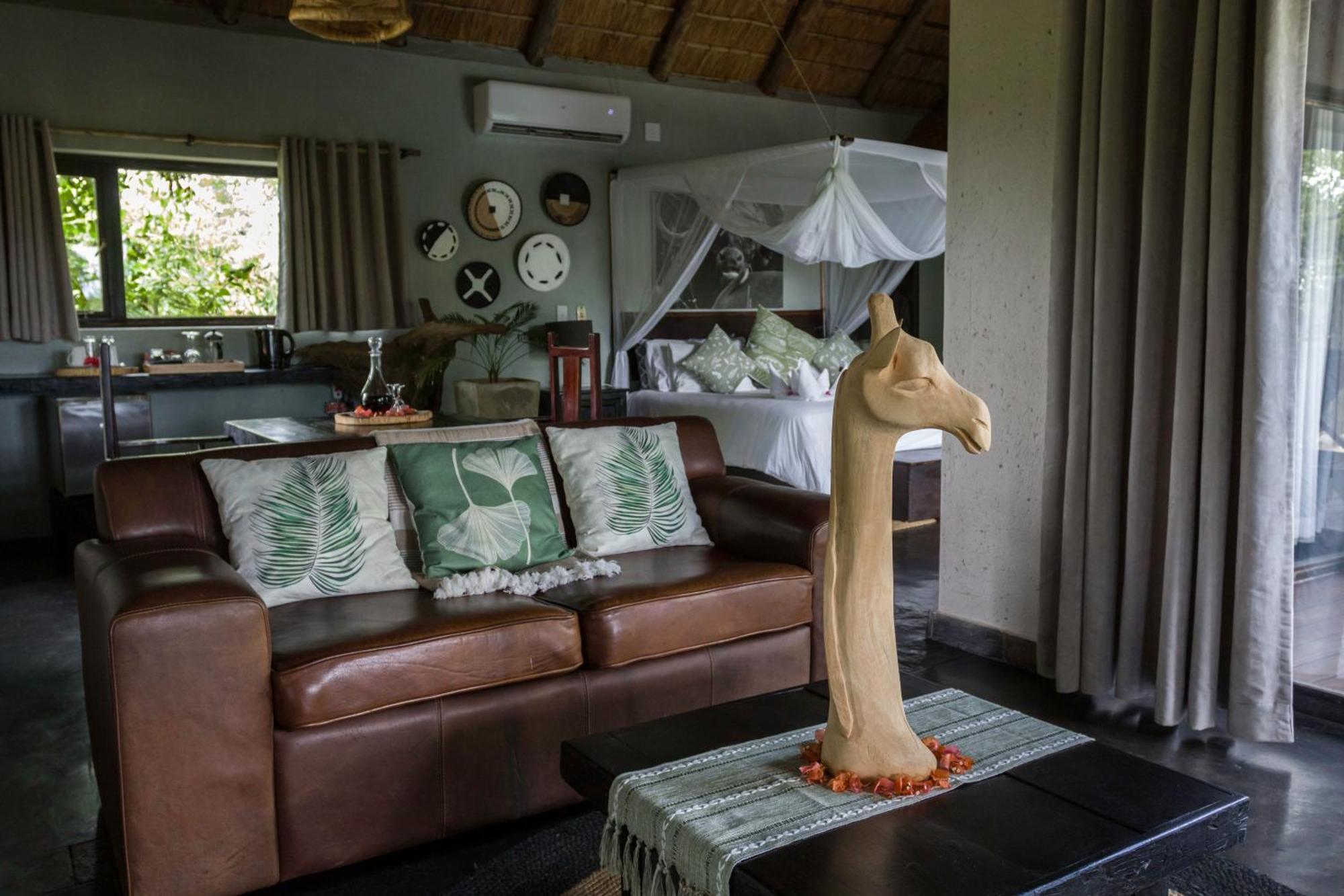 Ezulwini Game Lodges Mica Esterno foto